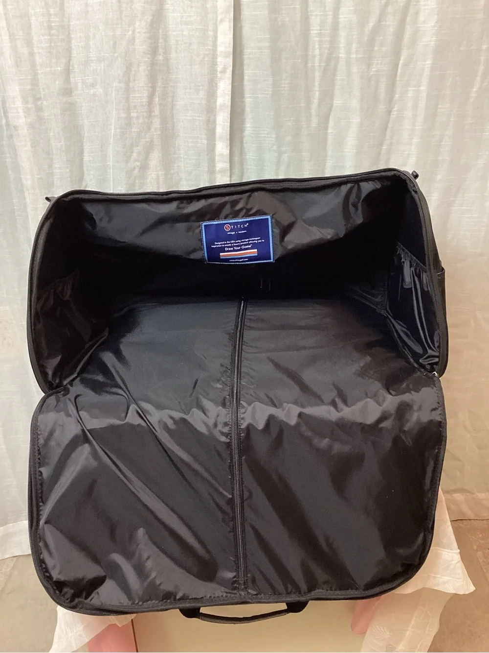 Stitch Golf Ultimate Garment Bag- Black